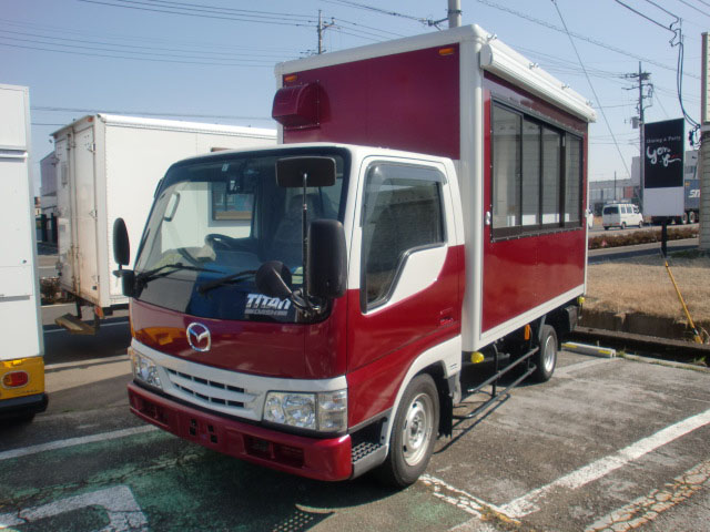 1tキッチンカー